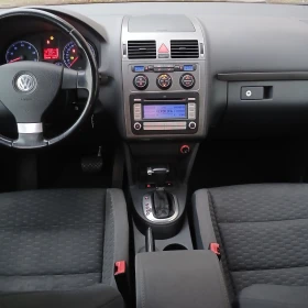 VW Touran АВТОМАТИК , снимка 14