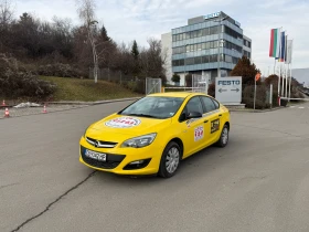 Opel Astra ТОП///ГАЗ///2019///ЛИЗИНГ - 8500 € / 16624.56 лв. - 16843776 2