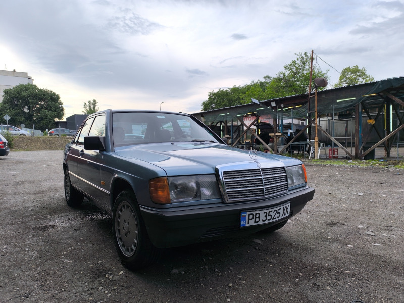 Mercedes-Benz 190 2.0, снимка 2 - Автомобили и джипове - 46400432