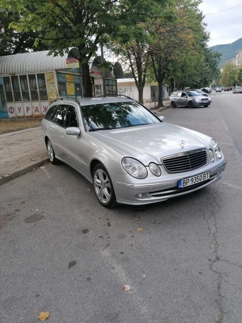 Mercedes-Benz E 320 Комби , снимка 1 - Автомобили и джипове - 47494152