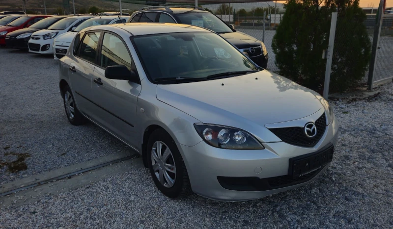 Mazda 3 1.4i Фейс.2008г.98000км.Отлична, снимка 3 - Автомобили и джипове - 47334920