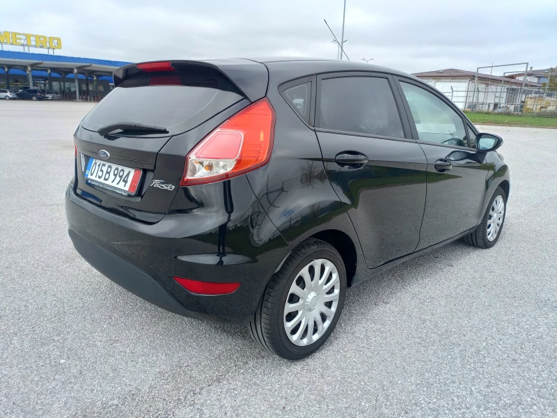 Ford Fiesta 1.5 TDCi EURO6 LED , снимка 2 - Автомобили и джипове - 47495001