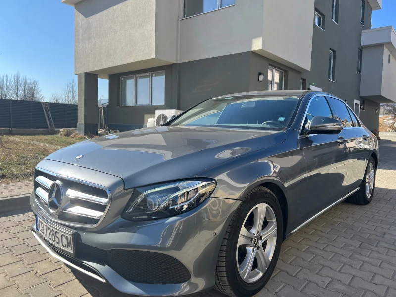 Mercedes-Benz E 220, снимка 8 - Автомобили и джипове - 48302366