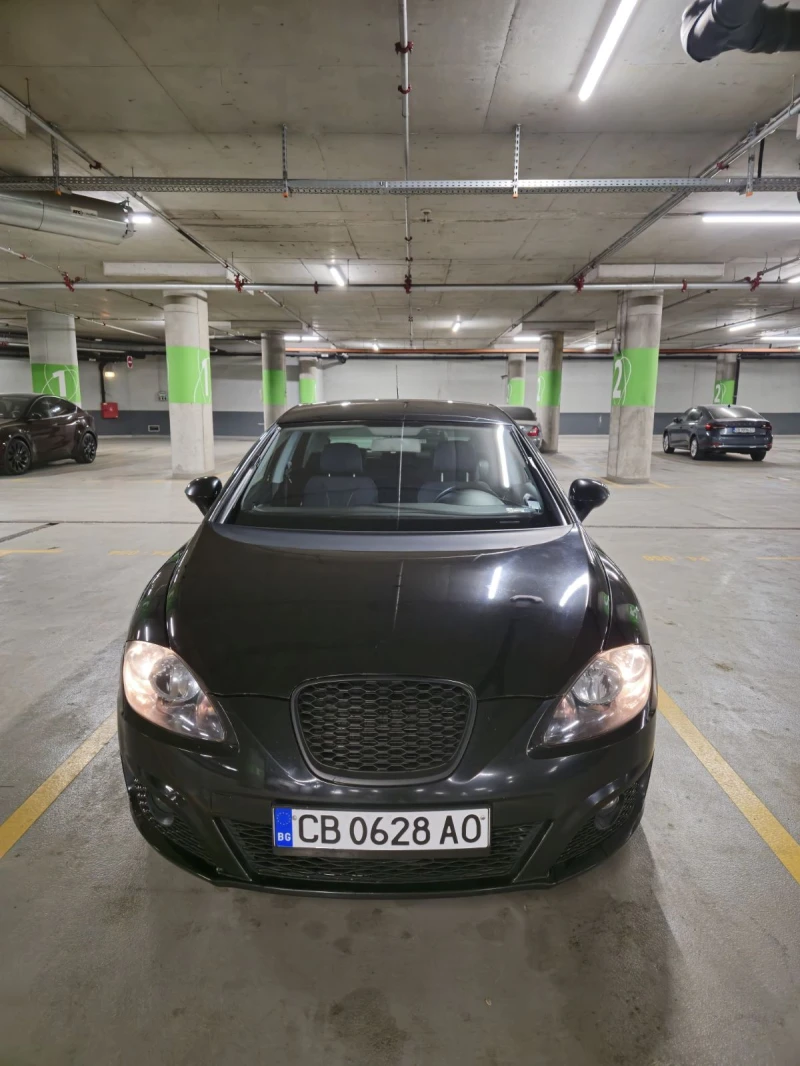 Seat Leon 1.6 TDI, снимка 2 - Автомобили и джипове - 48567233