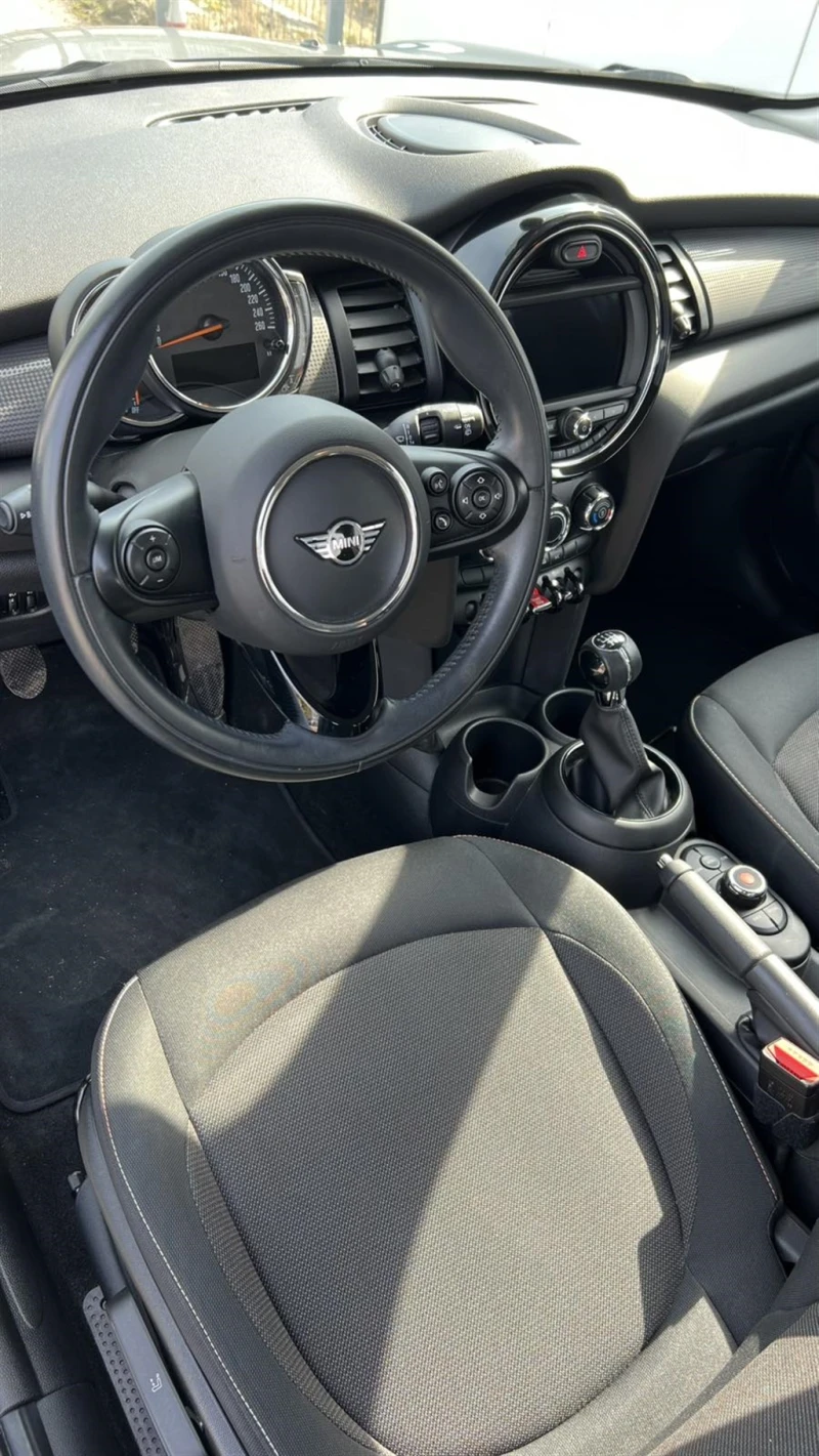 Mini Cooper 5-врати, снимка 6 - Автомобили и джипове - 49291793