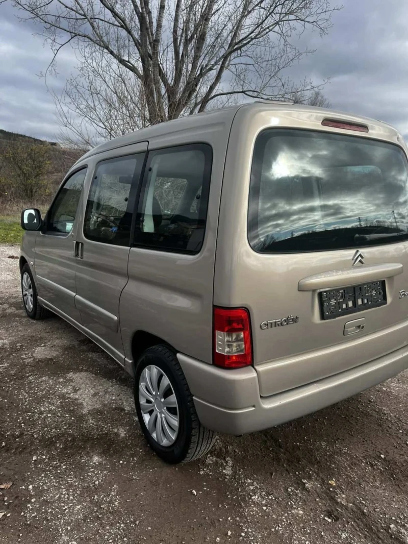 Citroen Berlingo 4 + 1, снимка 5 - Автомобили и джипове - 52690976