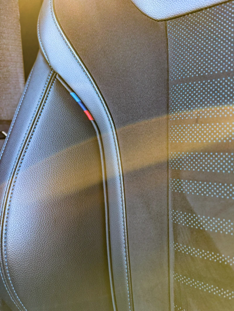 BMW 320 xDrive M Style в Гаранция, снимка 16 - Автомобили и джипове - 52879698