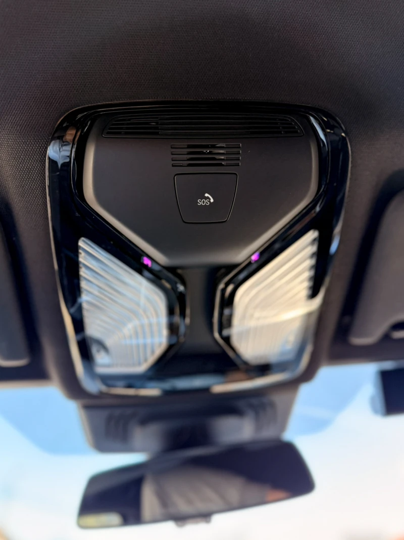 BMW 320 xDrive M Style в Гаранция, снимка 15 - Автомобили и джипове - 52879698