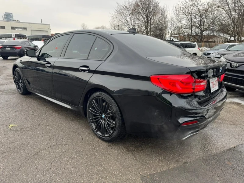BMW 530 * 530i xDrive * CARFAX * ЦЕНА ДО БГ, снимка 8 - Автомобили и джипове - 53047045