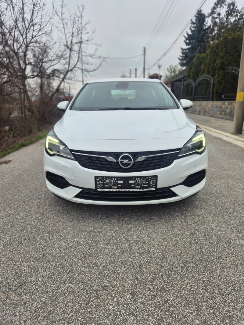 Opel Astra 1.5D/20г., снимка 3 - Автомобили и джипове - 53193199