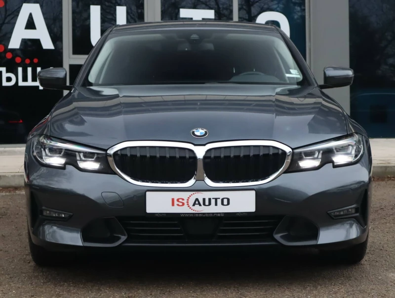 BMW 320 d/SportLine/Virtual/Подгрев/Амбиент/PDC/Active Gua, снимка 2 - Автомобили и джипове - 53394504
