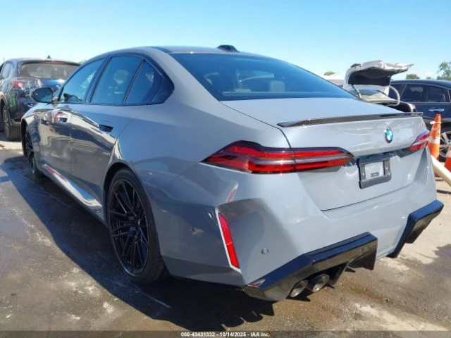 BMW M5, снимка 4 - Автомобили и джипове - 52613868