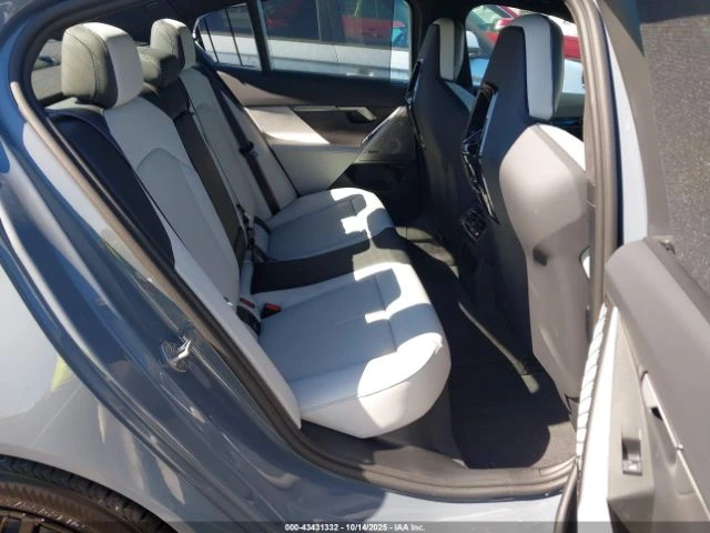 BMW M5, снимка 11 - Автомобили и джипове - 52613868