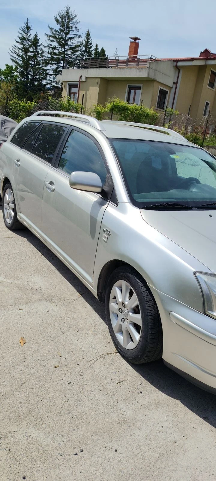 Toyota Avensis, снимка 3 - Автомобили и джипове - 54663720