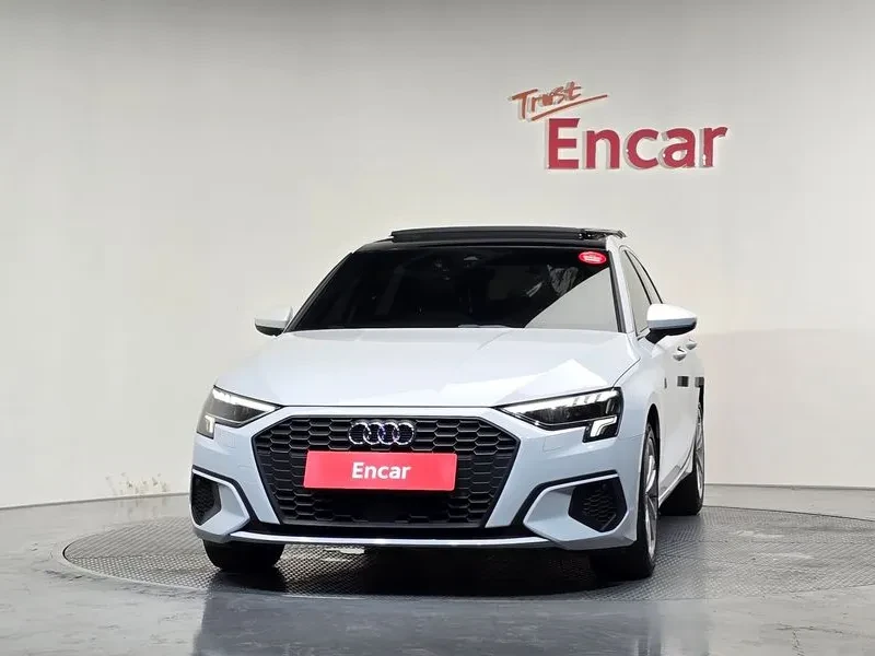 Audi A3 A3 (8Y) 40 Tfsi, снимка 3 - Автомобили и джипове - 56067827
