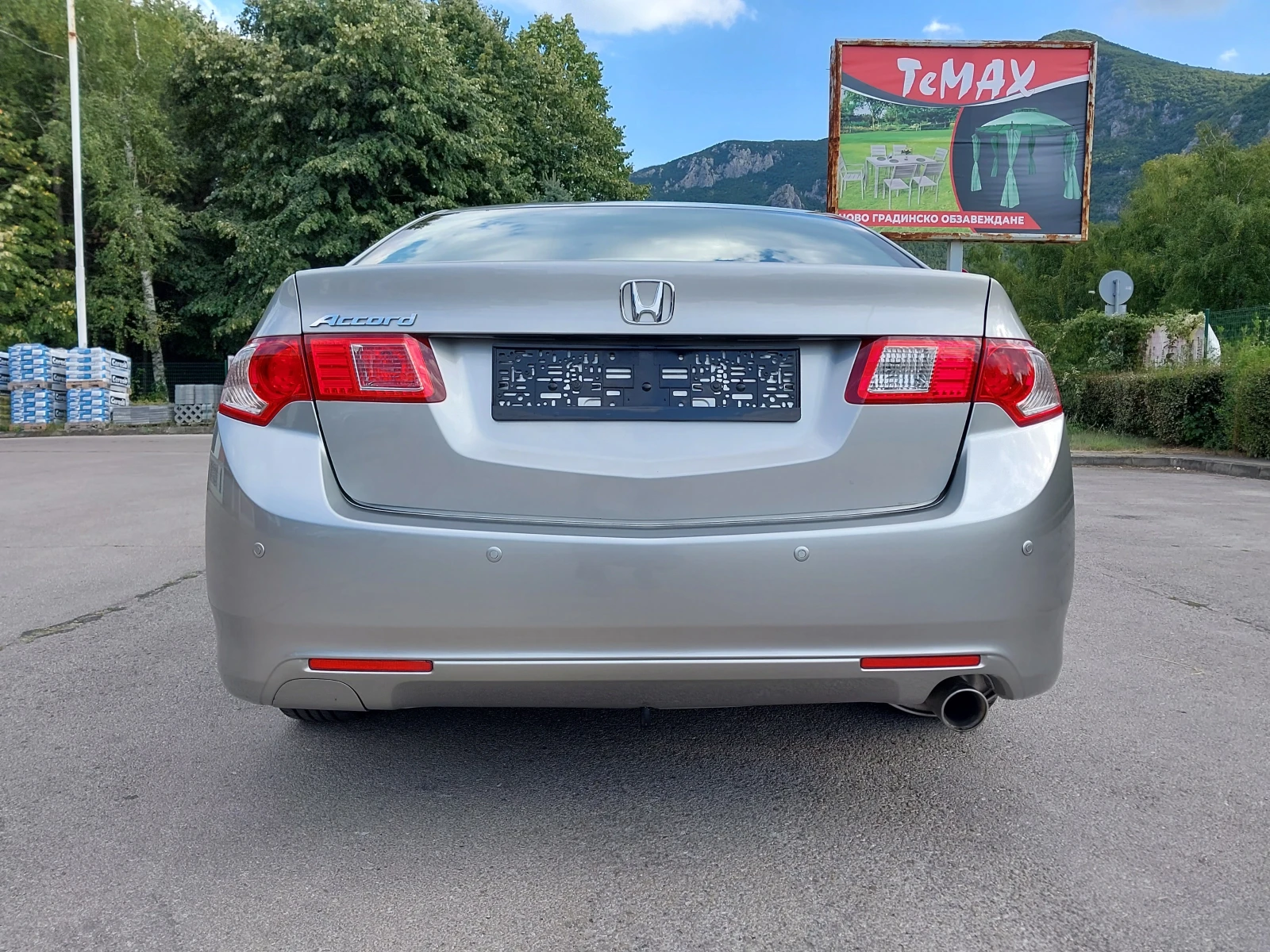 Honda Accord 2.0- 155кс. Facelift - изображение 4