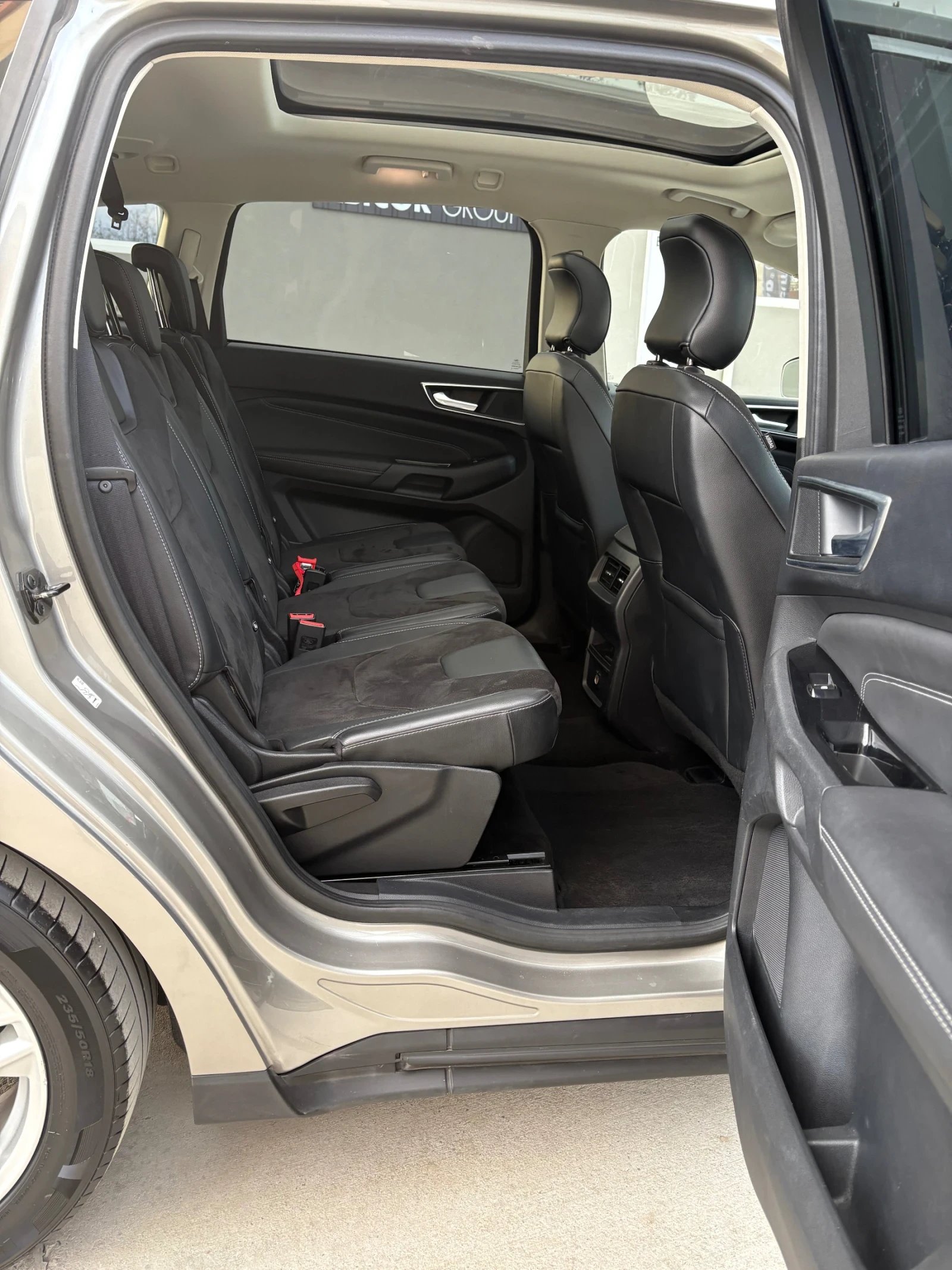 Ford S-Max Titanium 4x4 180 Euro 6 Automat Full Extras | Mobile.bg   15