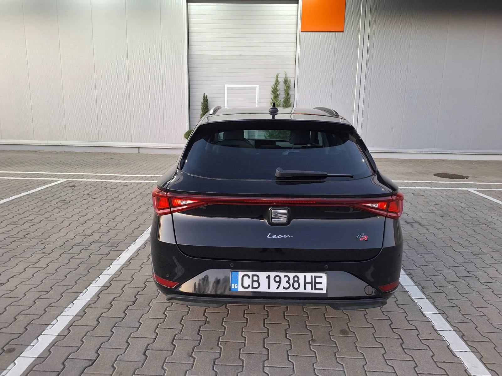 Seat Leon FR Sportstourer - изображение 4