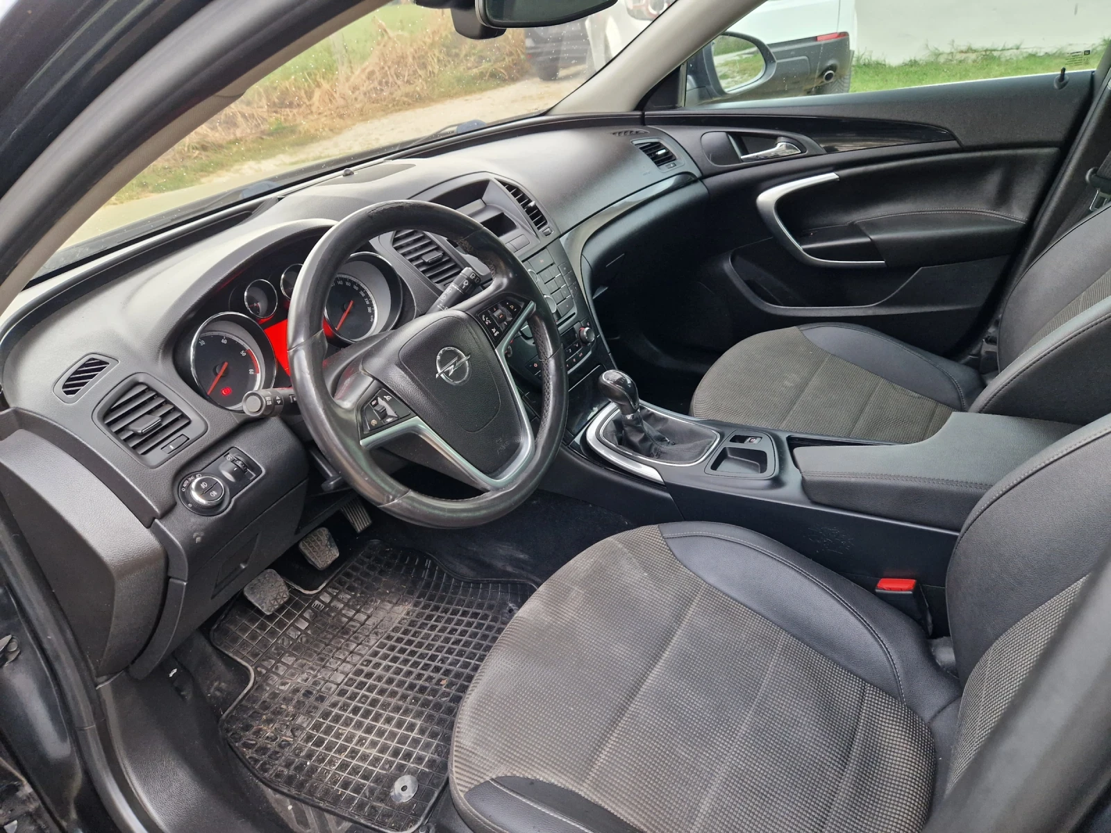 Opel Insignia 2.0cdti, 160кс, 13г, Италия - изображение 9