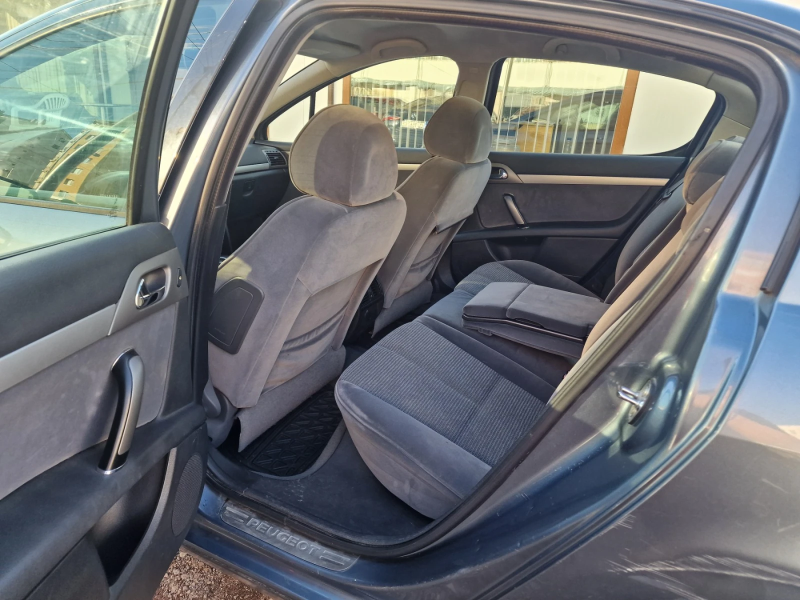 Peugeot 407 2.0HDI  - изображение 6