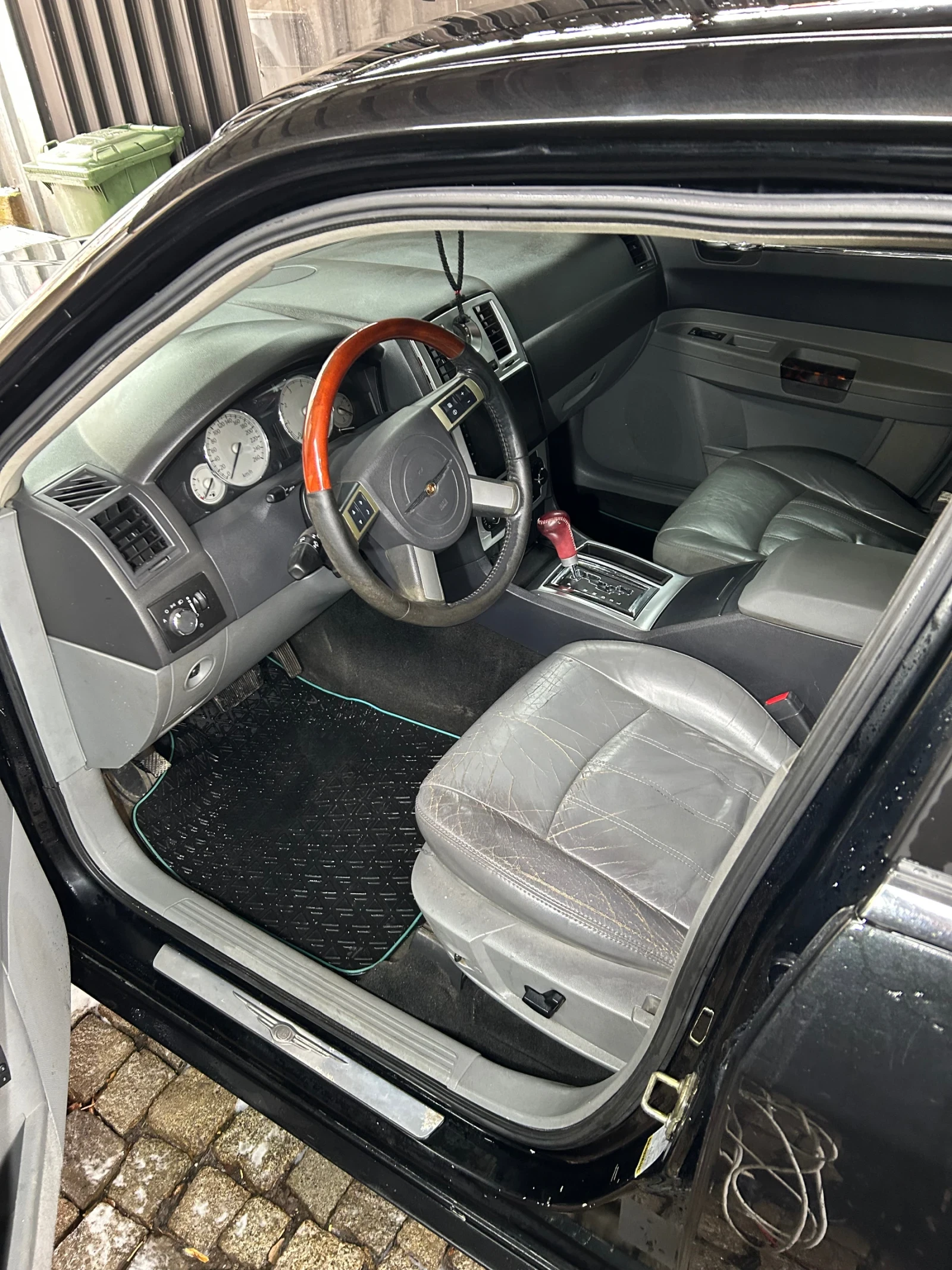 Chrysler 300c  - изображение 5