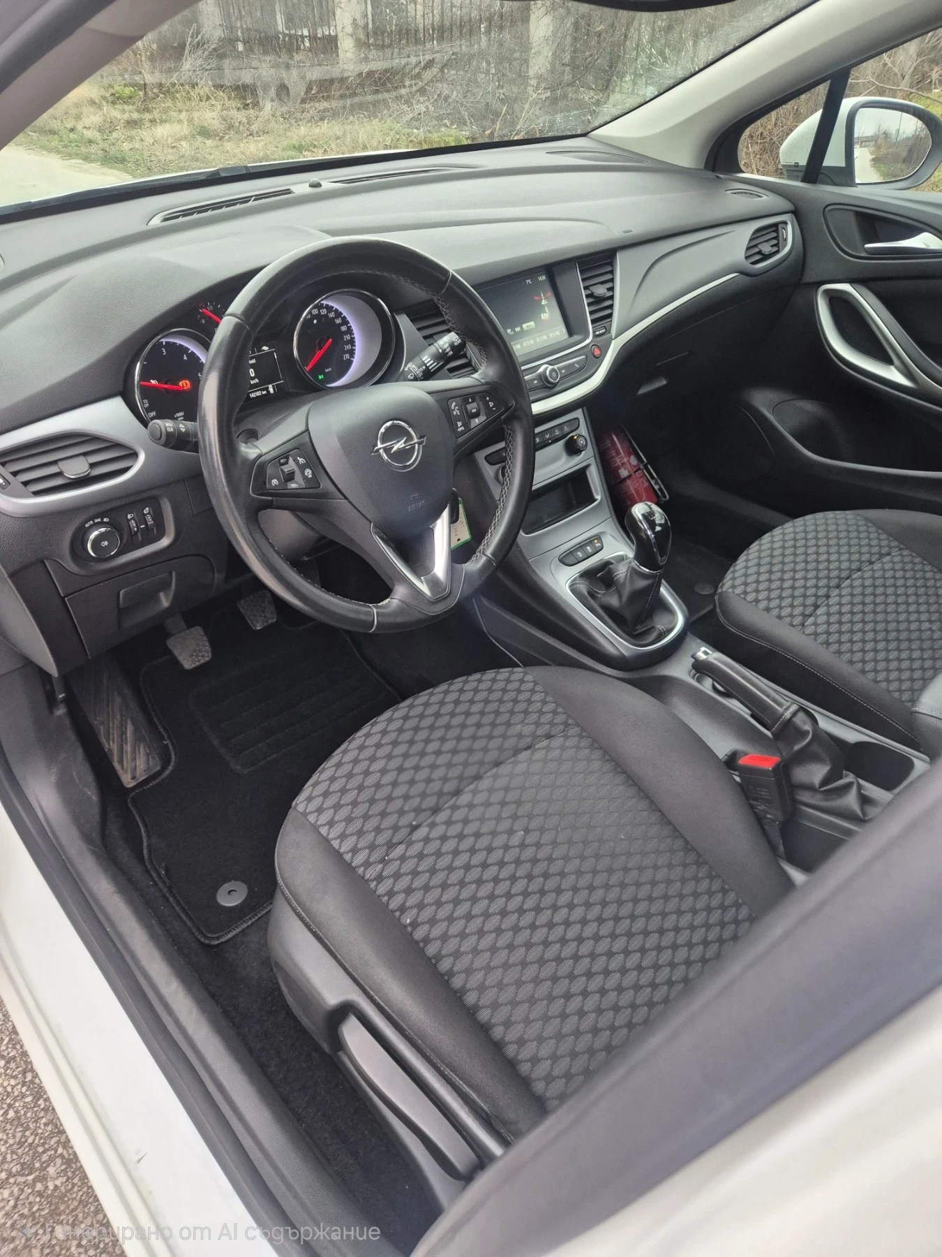 Opel Astra 1.5D/20г. - изображение 10