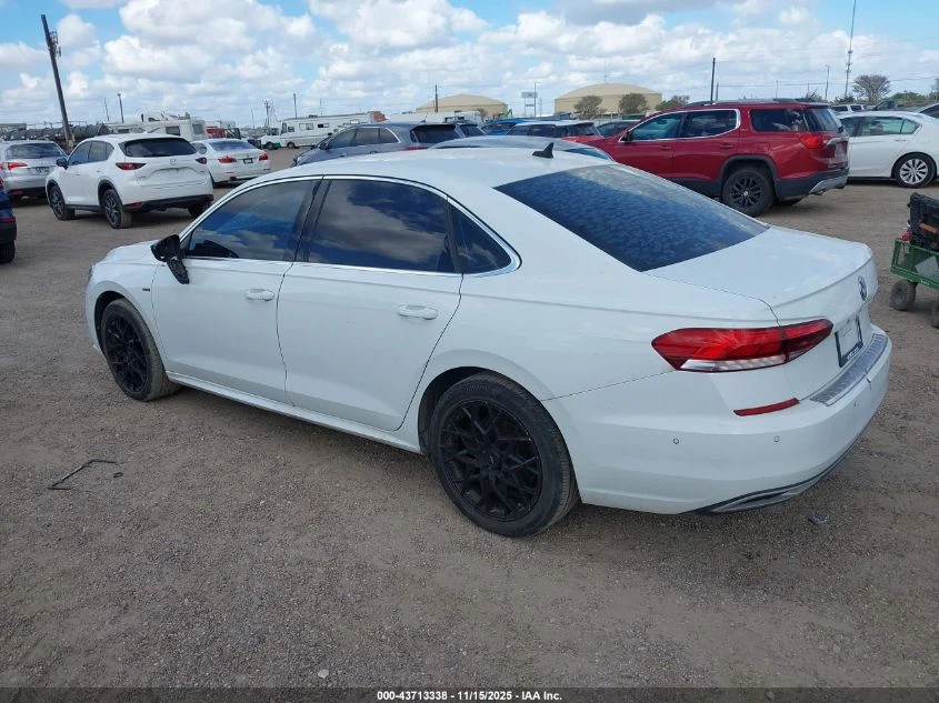 VW Passat 2l Volkswagen 2.0T Limited Edition - изображение 3