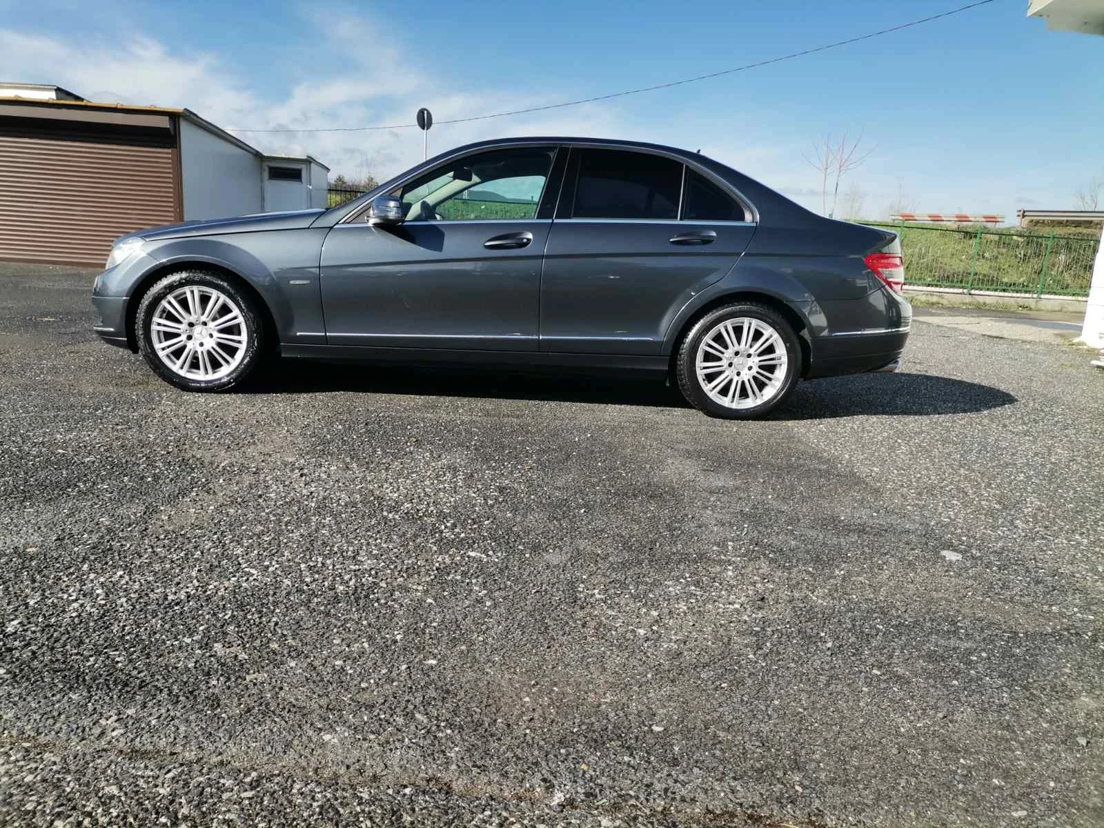 Mercedes-Benz C 220 | Mobile.bg � ����������� 17
