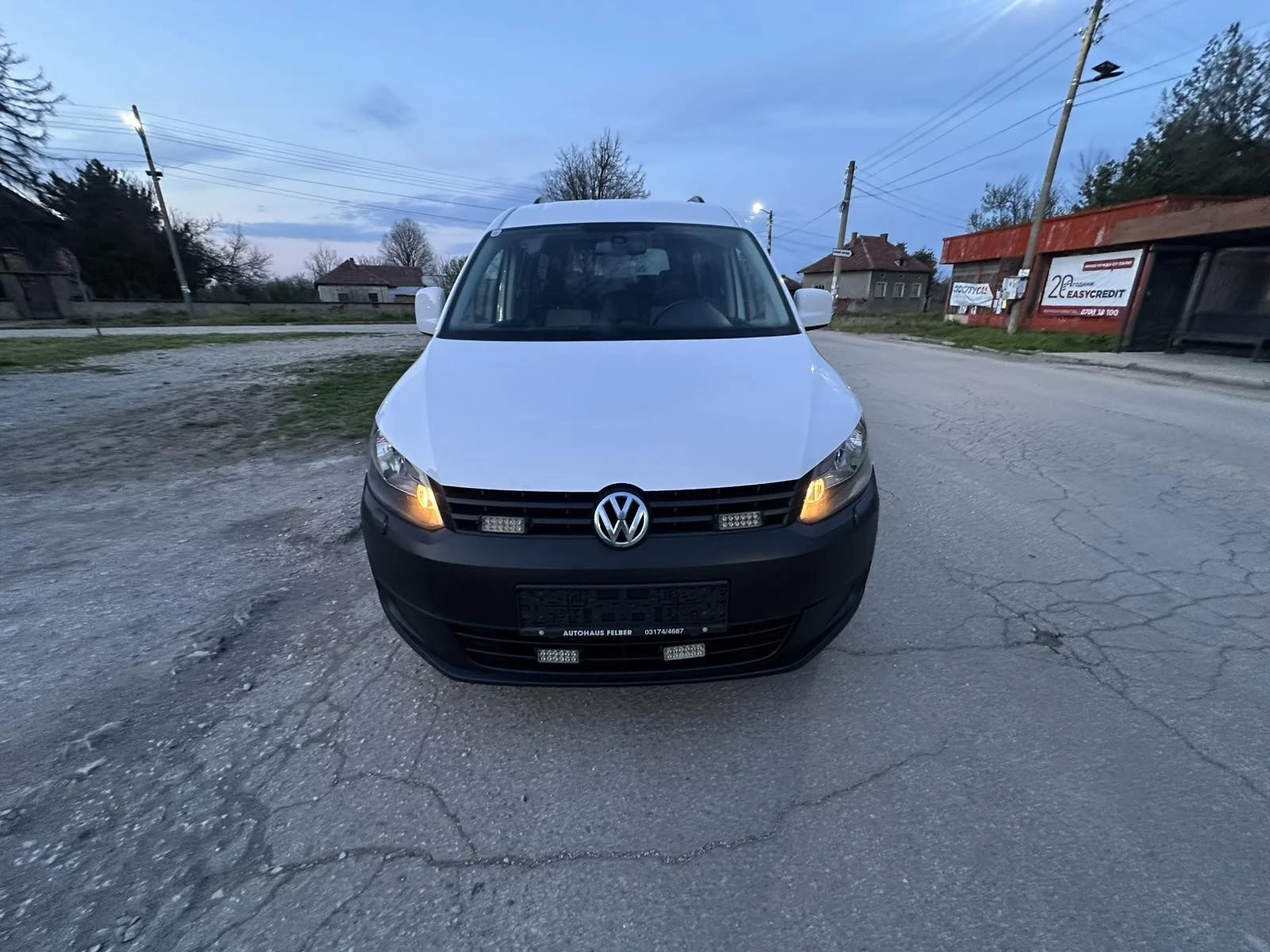 VW Caddy 2.0 TDI LIFE макси база, снимка 2 - Автомобили и джипове - 54160216