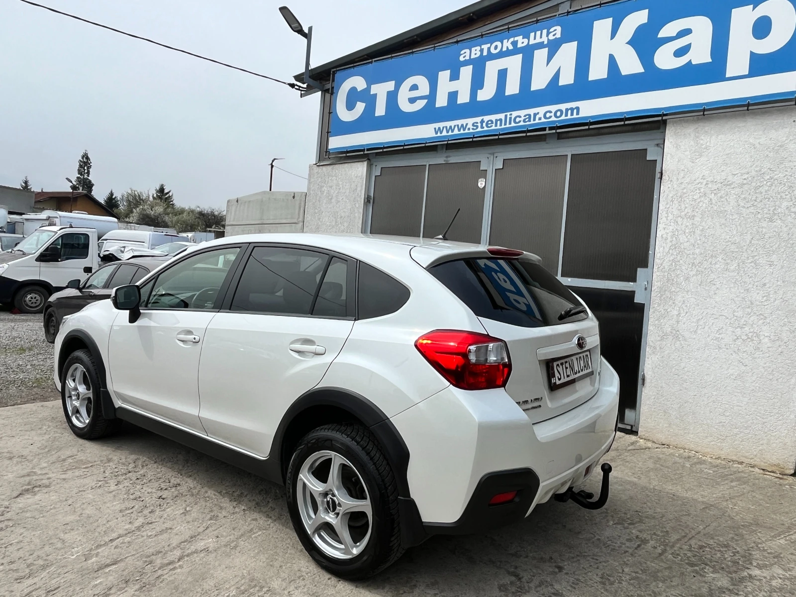 Subaru XV 2.0i АВТОМАТИК, снимка 2 - Автомобили и джипове - 54210343