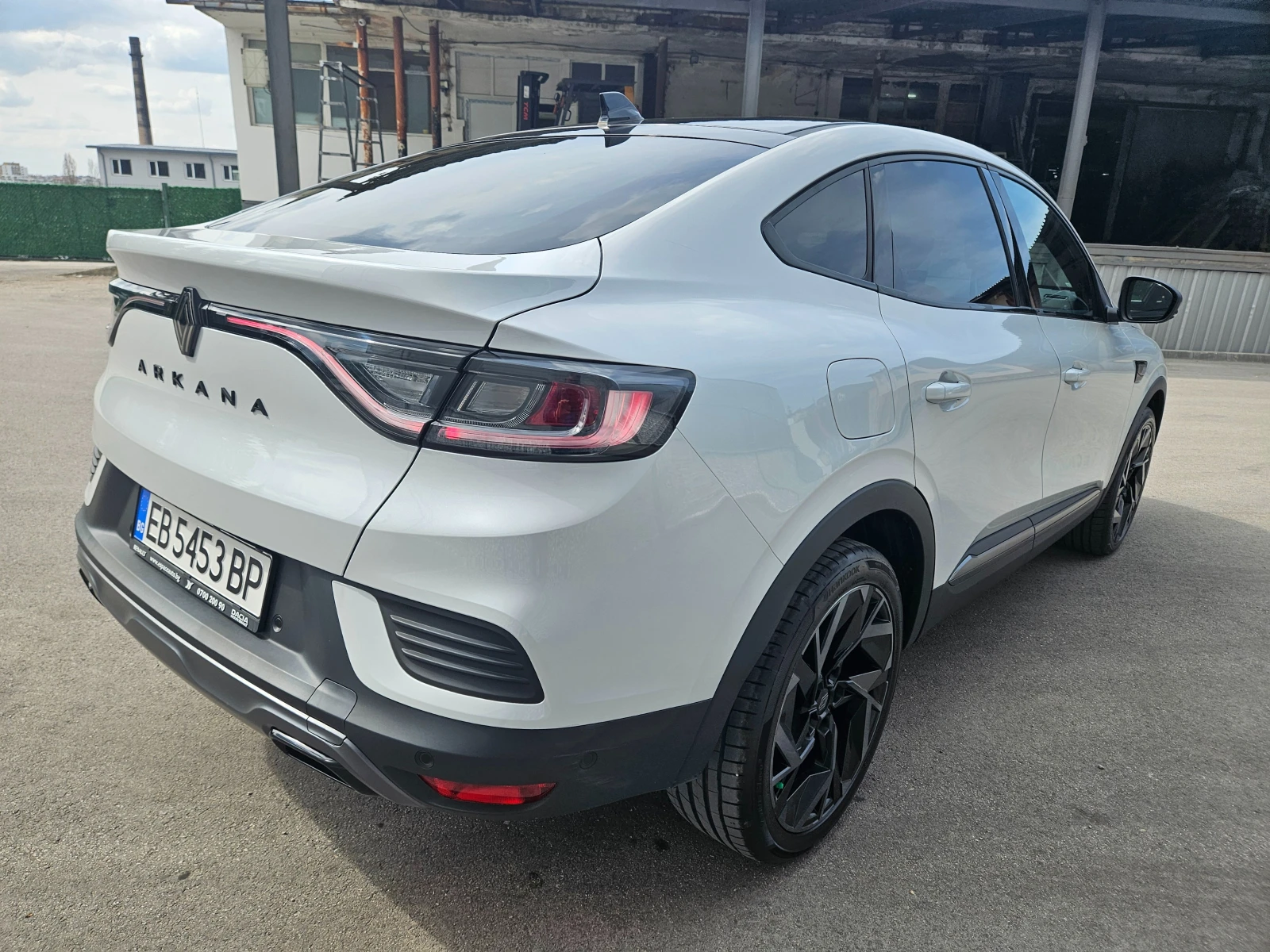 Renault Arkana ESPRIT ALPINE TCE MILD HIBRID , снимка 2 - Автомобили и джипове - 54237111