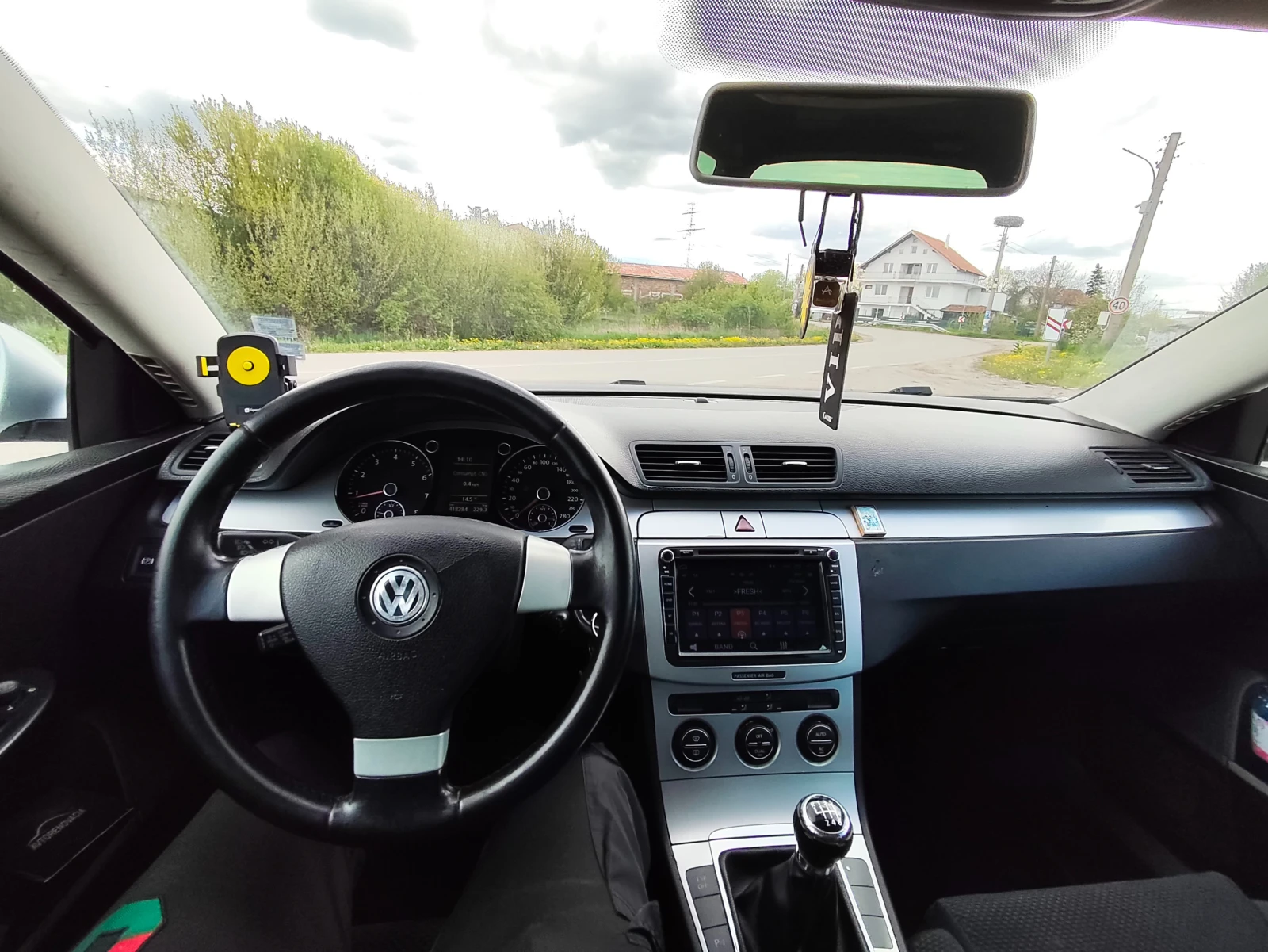 VW Passat 1.4 Ecofuel, снимка 15 - Автомобили и джипове - 54292506