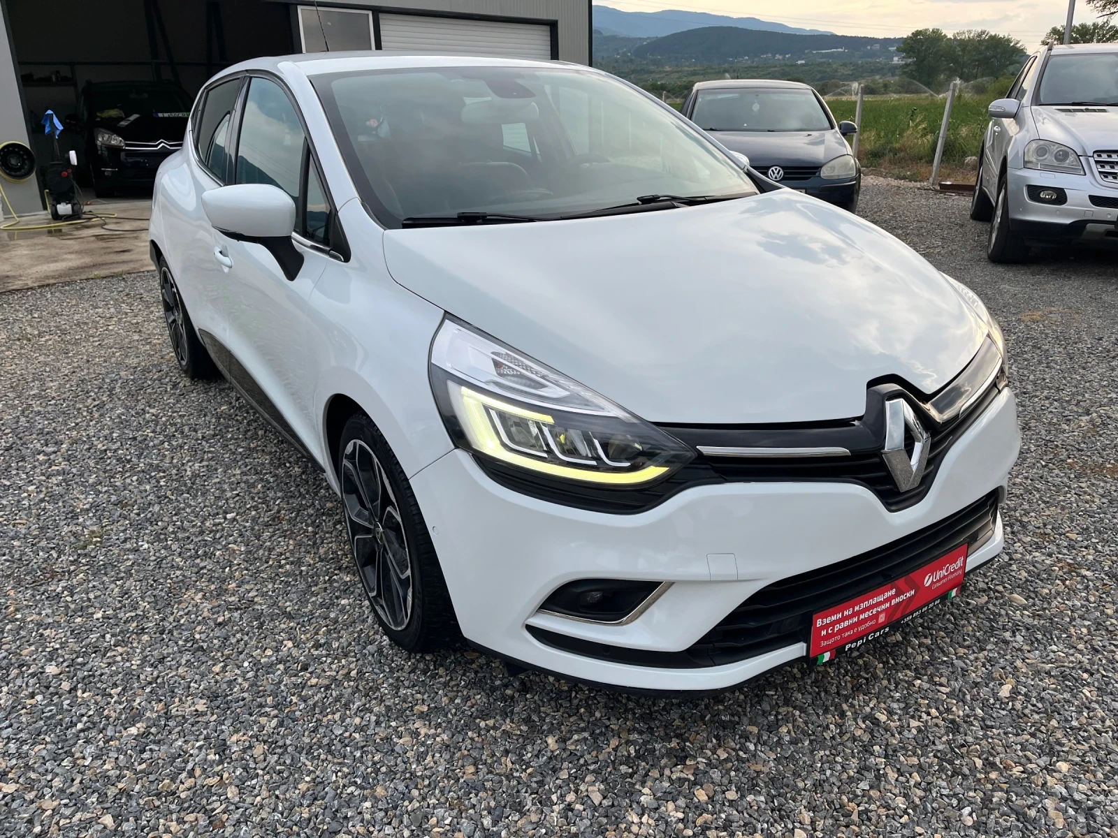 Renault Clio 1.5DCi Euro6 /Navi/Led, снимка 3 - Автомобили и джипове - 55318745