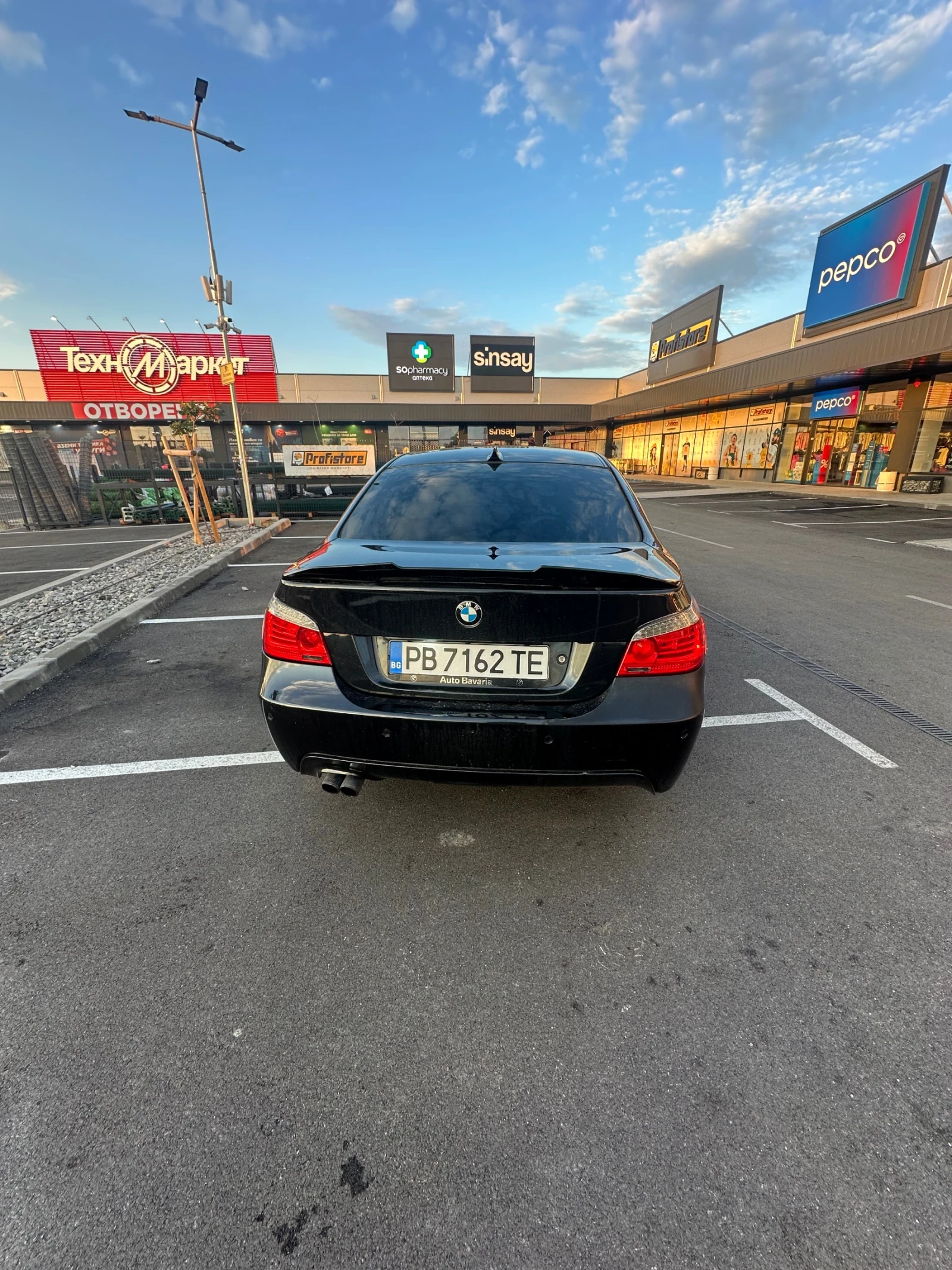 BMW 530, снимка 11 - Автомобили и джипове - 55603179