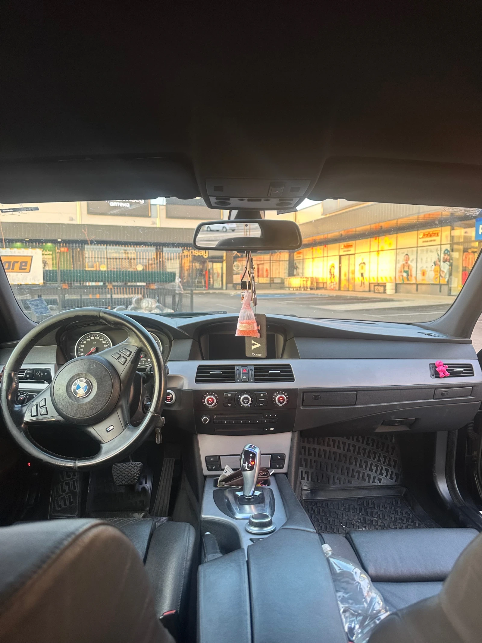 BMW 530, снимка 12 - Автомобили и джипове - 55603179