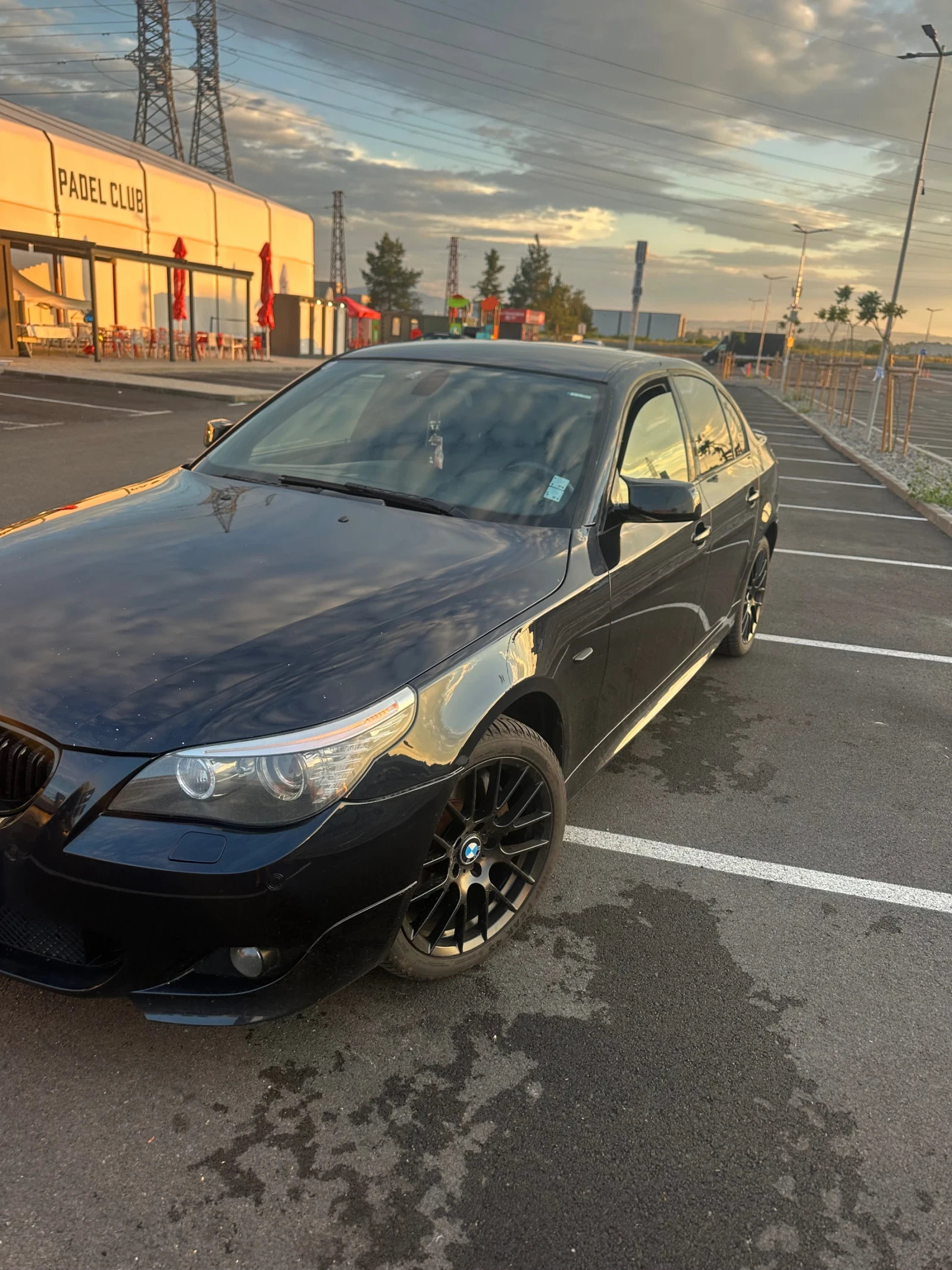 BMW 530, снимка 7 - Автомобили и джипове - 55603179