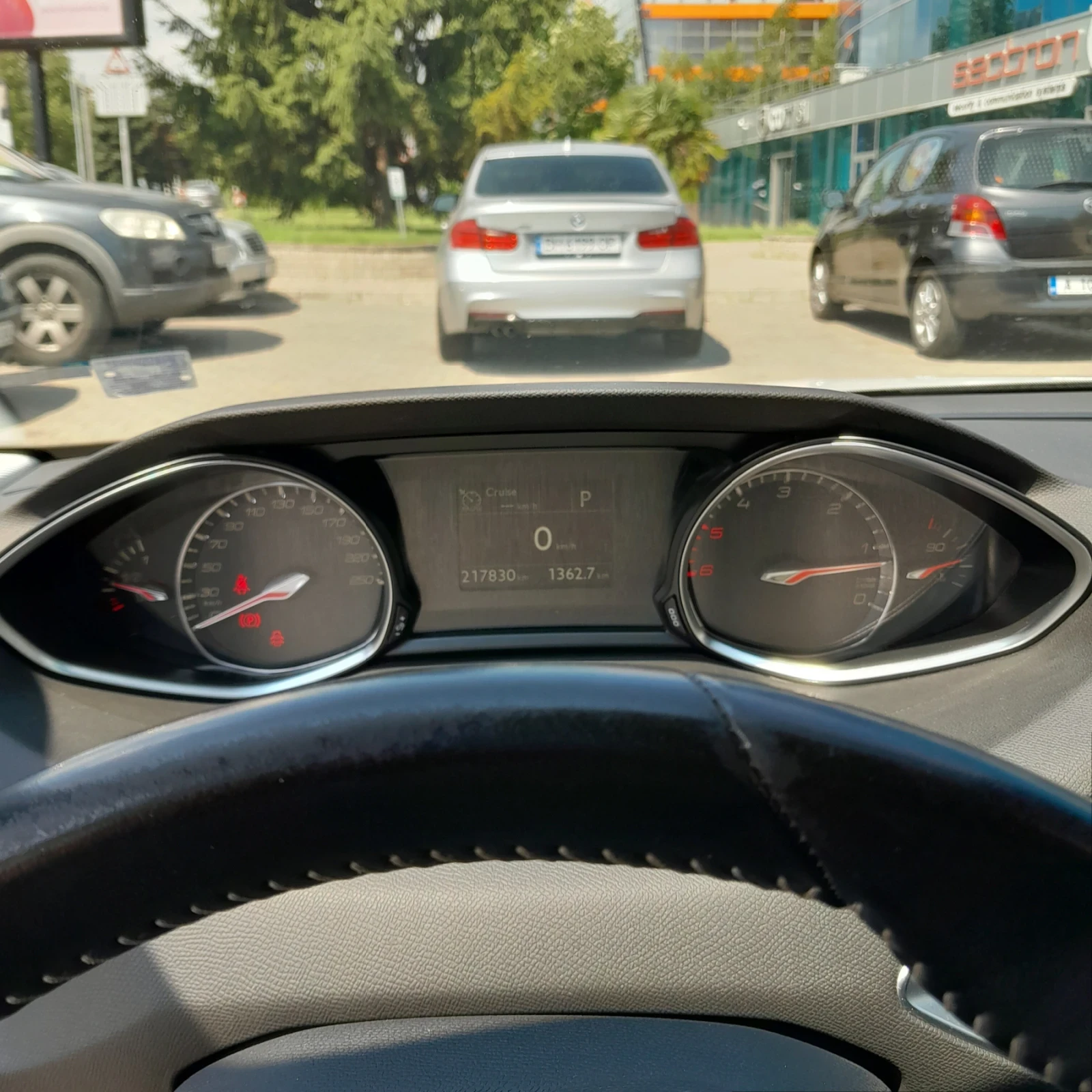 Peugeot 308 1.5 blueHDI 130кс, снимка 12 - Автомобили и джипове - 55678368