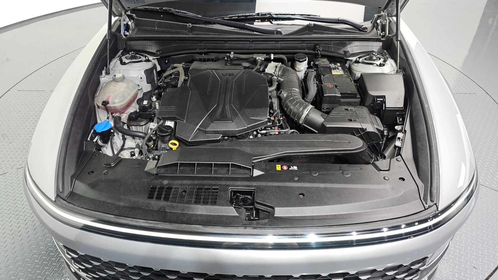 Hyundai Grandeur 3.5 LPG 2WD, снимка 6 - Автомобили и джипове - 56325301