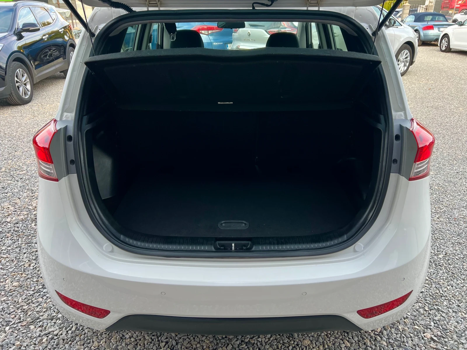 Hyundai Ix20 1.6i ������ ��������� | Mobile.bg � ����������� 5