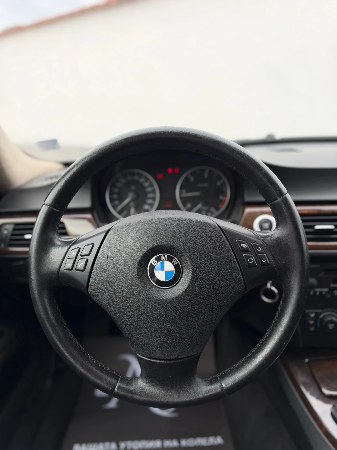 BMW 320 М-пак/163/КОЖА, снимка 6 - Автомобили и джипове - 56683128