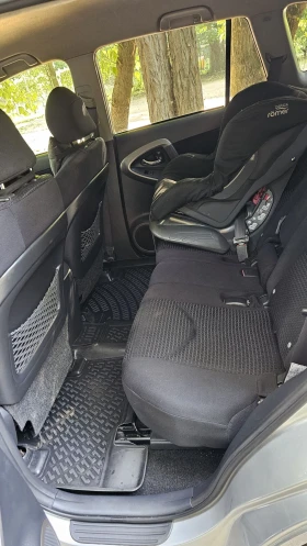 Toyota Rav4 2.2 D4D 136k.НАВИГАЦИЯ= 4?4 = 6скорости - 12900 лв. / 6595.67 € - 60826215 12