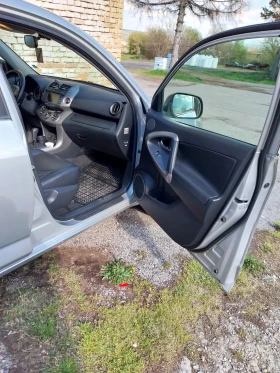 Toyota Rav4 - 10000 € / 19558.30 лв. - 91818530 7