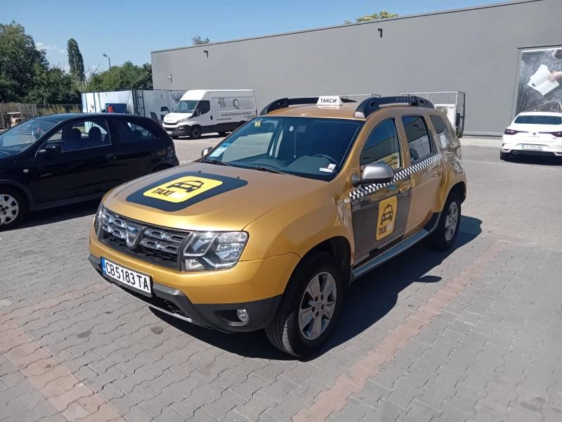 Dacia Duster, снимка 2 - Автомобили и джипове - 47057785