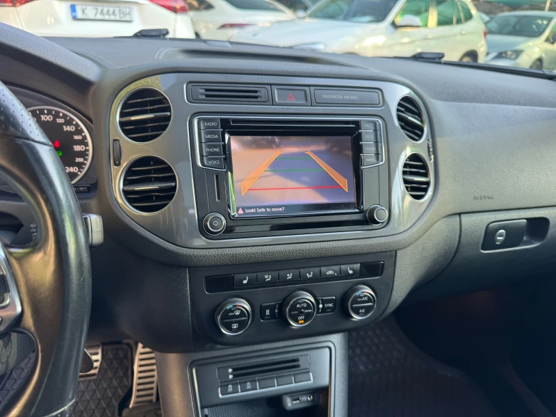 VW Tiguan 2.0TDi 185* 4x4* DSG* R-Line, снимка 8 - Автомобили и джипове - 51486328