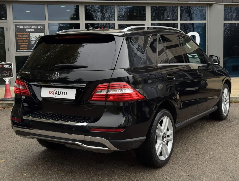 Mercedes-Benz ML 250 CDI/PDC/7G Tronic/4Matic/BLUEtec/Pedestrian, снимка 5 - Автомобили и джипове - 52369114