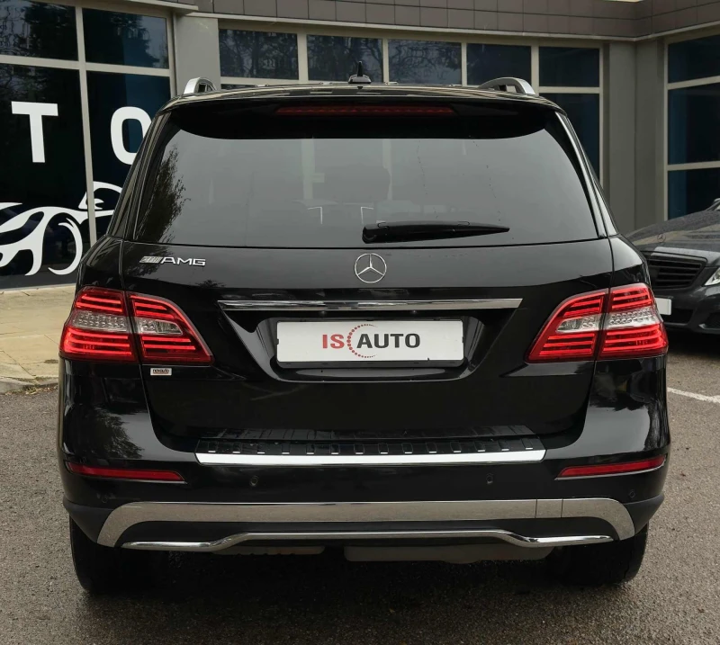 Mercedes-Benz ML 250 CDI/PDC/7G Tronic/4Matic/BLUEtec/Pedestrian, снимка 4 - Автомобили и джипове - 52369114