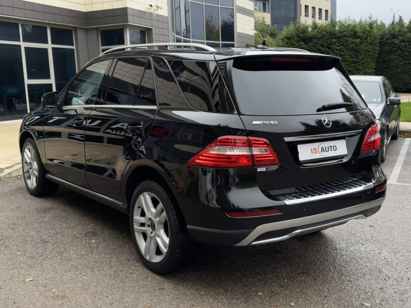Mercedes-Benz ML 250 CDI/PDC/7G Tronic/4Matic/BLUEtec/Pedestrian, снимка 6 - Автомобили и джипове - 52369114