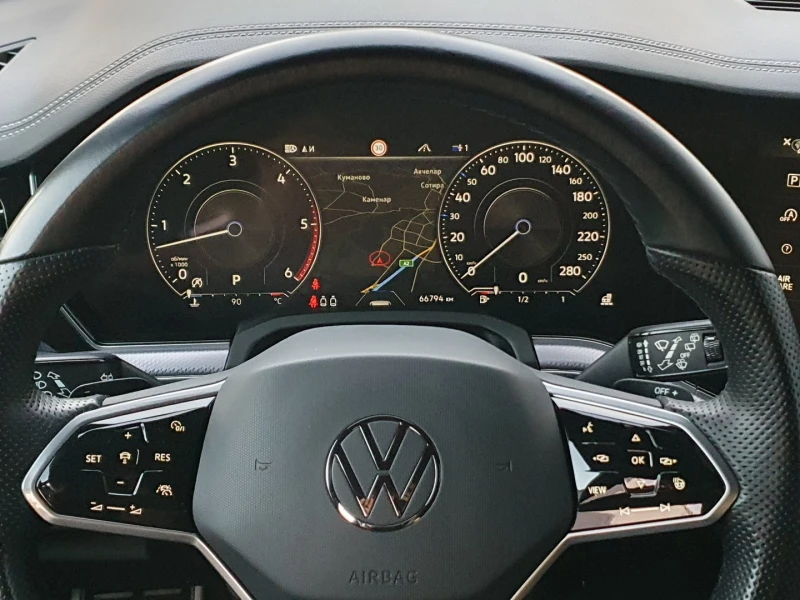 VW Touareg R-Line 3.0 V6 TDI SCR 4MOTION, снимка 7 - Автомобили и джипове - 52686290
