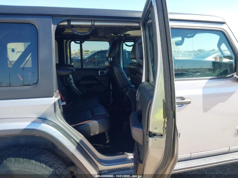 Jeep Wrangler UNLIMITED RUBICON RECON 4X4, снимка 9 - Автомобили и джипове - 52770291