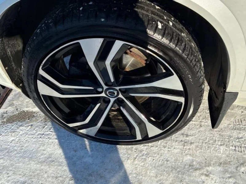 Volvo Xc90 * T6 l No Accident l R Design l 7 Seater l AWD * C, снимка 9 - Автомобили и джипове - 52777917